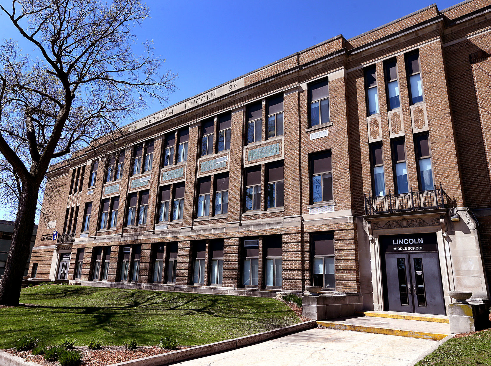 Lincoln Middle School and School of Technology and Arts II